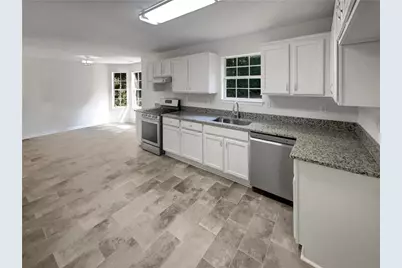 6590 Manor Creek Drive, Douglasville, GA 30135 - Photo 9