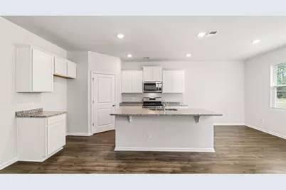 229 Lauritsen Way, Newnan, GA 30265 - Photo 3