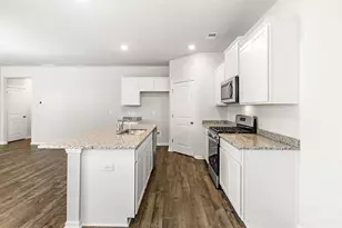 229 Lauritsen Way, Newnan, GA 30265 - Photo 5