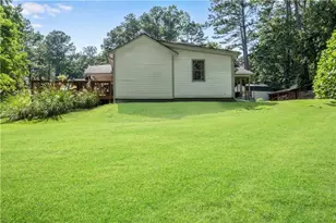 435 Old Holly Rd, Roswell, GA 30075 - Photo 51