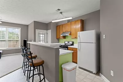 172 Oak Green Drive, Lawrenceville, GA 30044 - Photo 7