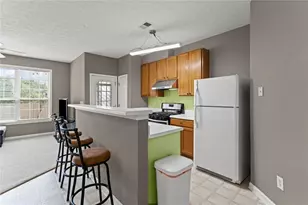 172 Oak Green Dr, Lawrenceville, GA 30044 - Photo 7