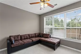 172 Oak Green Dr, Lawrenceville, GA 30044 - Photo 5