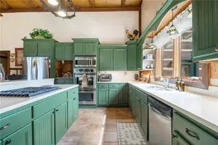 745 Amber Lakes Ct, Social Circle, GA 30025 - Photo 15