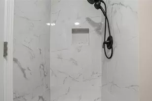 3210 Quincetree Ln, Decatur, GA 30034 - Photo 9