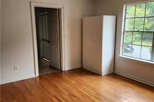 2805 Ashley Downs Ln, Atlanta, GA 30349 - Photo 9