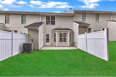 1366 Hollenbeck Lane, Riverdale, GA 30296 - Photo 19