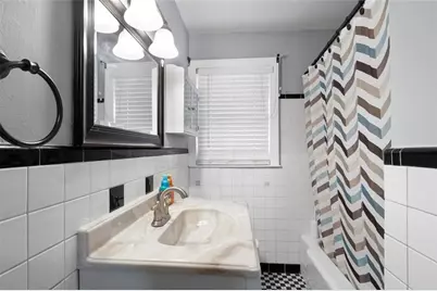 111 Poplar Street, Fairburn, GA 30213 - Photo 13