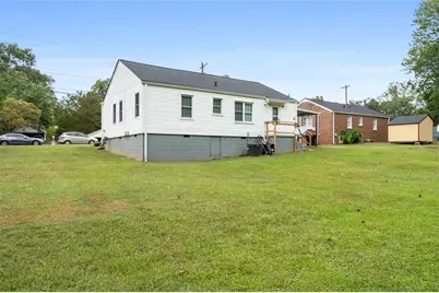 111 Poplar Street, Fairburn, GA 30213 - Photo 31