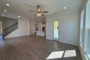 609 Skytop Dr, Cumming, GA 30040 - Photo 15