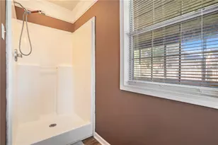 2000 Sage Ct, Loganville, GA 30052 - Photo 19