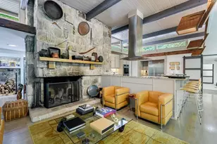 465 Hillside Dr NW, Atlanta, GA 30342 - Photo 9