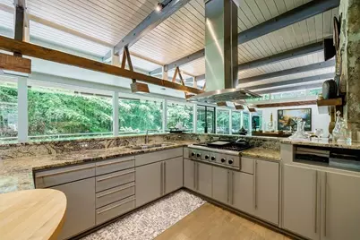 465 Hillside Drive NW, Atlanta, GA 30342 - Photo 15