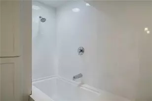 465 Hillside Dr NW, Atlanta, GA 30342 - Photo 45