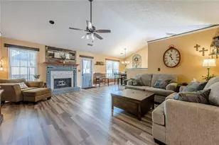 1333 Windsor Oak Ct, Lawrenceville, GA 30045 - Photo 11