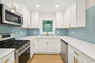 2909 Diana Dr SW, Atlanta, GA 30315 - Photo 13