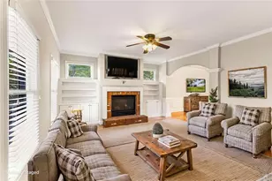 2099 Adams Dr NW, Atlanta, GA 30318 - Photo 3