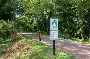 2099 Adams Dr NW, Atlanta, GA 30318 - Photo 27