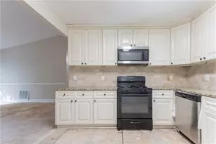 1821 Hickory Creek Ct NW, Acworth, GA 30102 - Photo 9