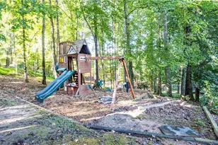 858 Red Rock Ct, Suwanee, GA 30024 - Photo 45