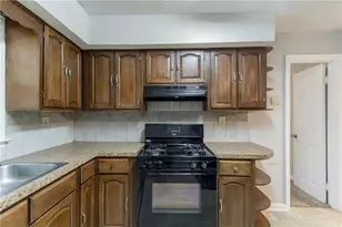 3960 Hillside Ln, Douglasville, GA 30135 - Photo 13