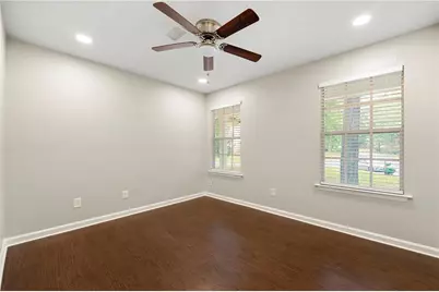 1386 Heritage Glen Drive, Marietta, GA 30068 - Photo 5