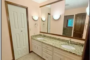 125 Cannongate Cir, Sharpsburg, GA 30277 - Photo 11