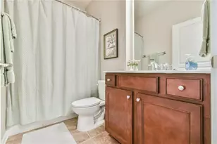 6525 Bradford Ct, Hoschton, GA 30548 - Photo 13