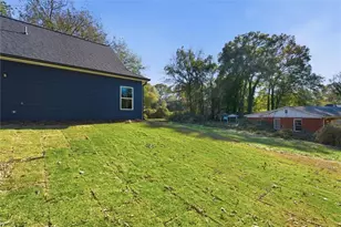 654 King St, Carrollton, GA 30117 - Photo 27