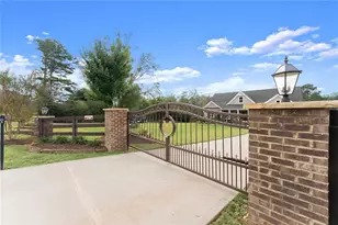 8081 Mud Creek Rd, Alto, GA 30510 - Photo 11