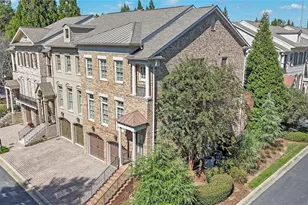 9062 Riverbend Manor, Alpharetta, GA 30022 - Photo 3