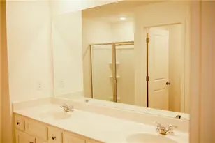 484 Red Dragon Dr, Jefferson, GA 30549 - Photo 9