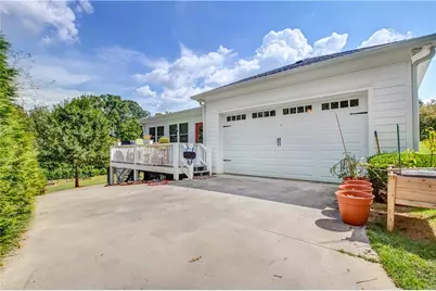 135 Village Drive, Clarkesville, GA 30523 - Photo 27