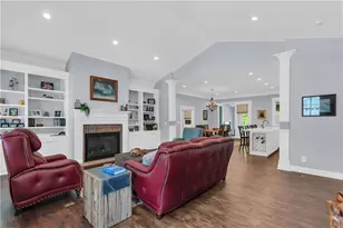 135 Village Dr, Clarkesville, GA 30523 - Photo 7