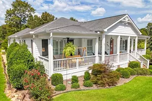 135 Village Dr, Clarkesville, GA 30523 - Photo 33