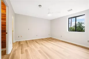 300 Johnson Ferry Rd, Atlanta, GA 30328 - Photo 21