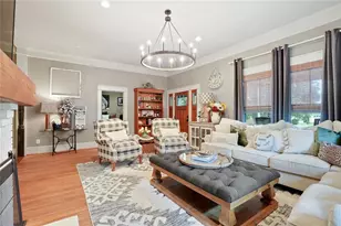 745 Washington St, Clarkesville, GA 30523 - Photo 9