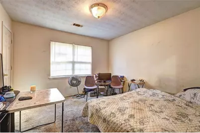 241 E Ash Street E, Social Circle, GA 30025 - Photo 5