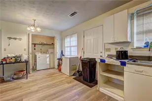 241 E Ash Street E, Social Circle, GA 30025 - Photo 13