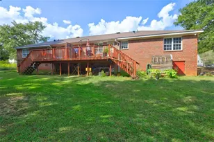 241 E Ash Street E, Social Circle, GA 30025 - Photo 9