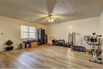 241 E Ash Street E, Social Circle, GA 30025 - Photo 9