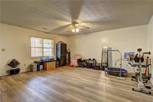 241 E Ash Street E, Social Circle, GA 30025 - Photo 9