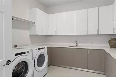 2425 Peachtree Road NE #1504, Atlanta, GA 30305 - Photo 13