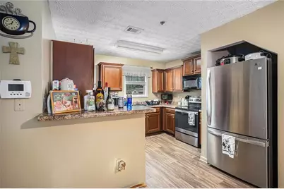 1045 Wedgewood Court, Conyers, GA 30012 - Photo 7