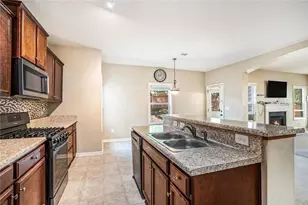 2613 Kolb Manor Cir SW, Marietta, GA 30008 - Photo 11