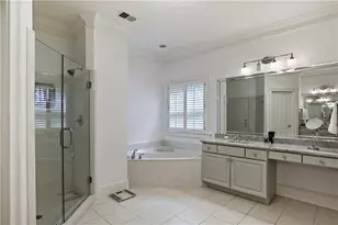 1153 Brookhaven Commons Dr, Brookhaven, GA 30319 - Photo 15