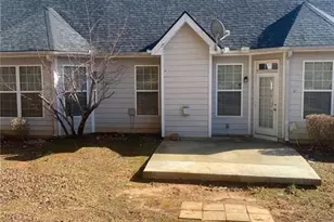 539 Greyhawk Way, Fairburn, GA 30213 - Photo 13