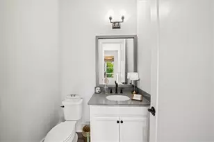 815 Maplewood Dr, Roswell, GA 30075 - Photo 11