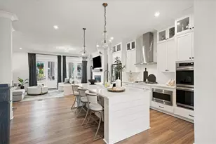 815 Maplewood Dr, Roswell, GA 30075 - Photo 17