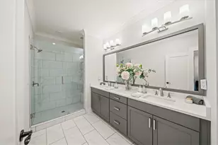 815 Maplewood Dr, Roswell, GA 30075 - Photo 27